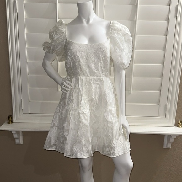 Bardot FRANKIE TIERED MINI DRESS - Picture 1 of 11